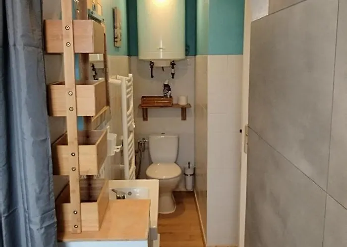 A La Petite Maison Ferienhaus Ares