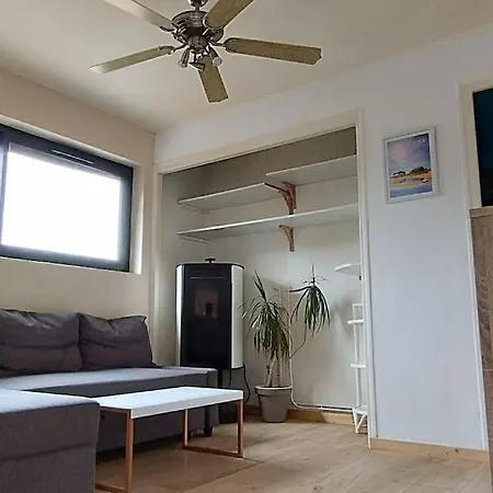 A La Petite Maison * Ares