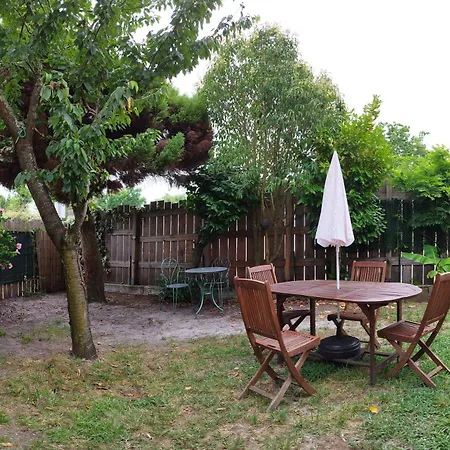 Hébergement de vacances A La Petite Maison