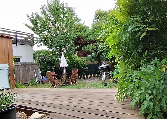 A La Petite Maison Ares